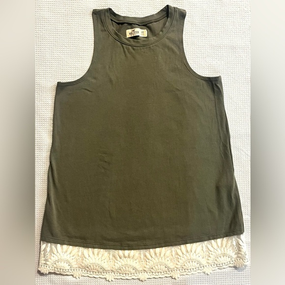 Hollister Women’s Olive Green Tank Top with Lace Hem Size XS - Picture 1 of 13